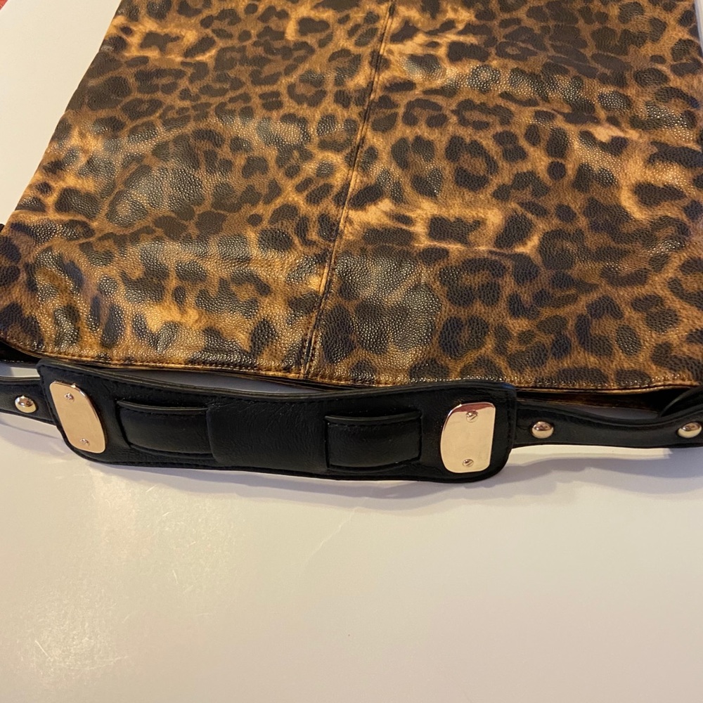 NWOT/ Large Animal Print Tote